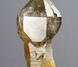 Křemen - Golčův Jeníkov, rozměry vzorku: 6,5 x 3 cm. © Foto T. Kadlec
